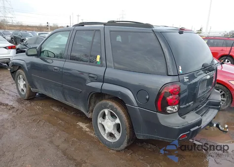2007 Chevrolet Trailblazer Ls z USA, uszkodzony, nr VIN 1GNDT13S272144490